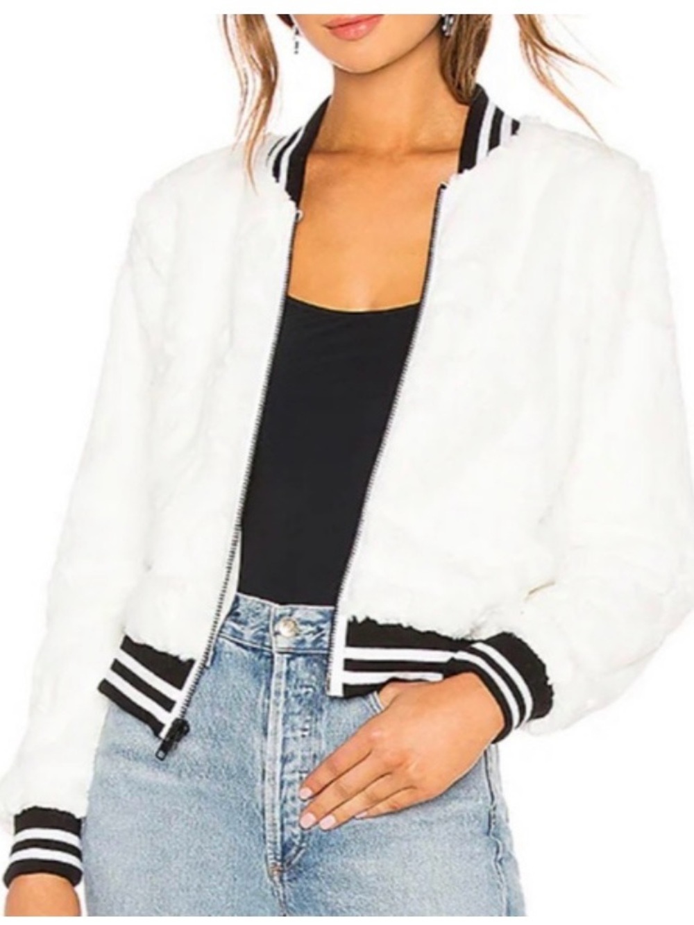 Bailey 44 Winter White Jacket. Size Large
